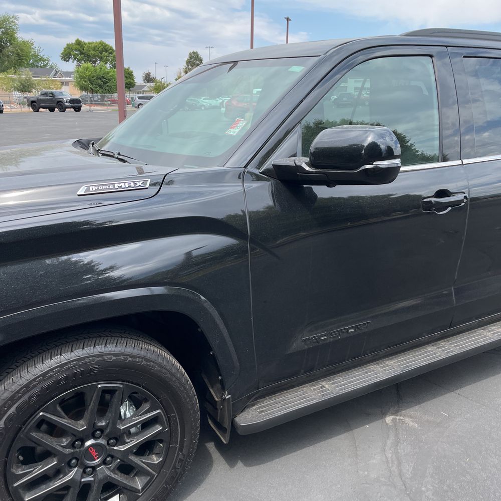 2025 Toyota Sequoia SR5