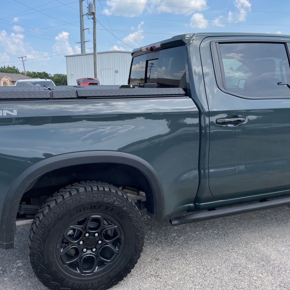 2025 Chevrolet Silverado 1500 ZR2