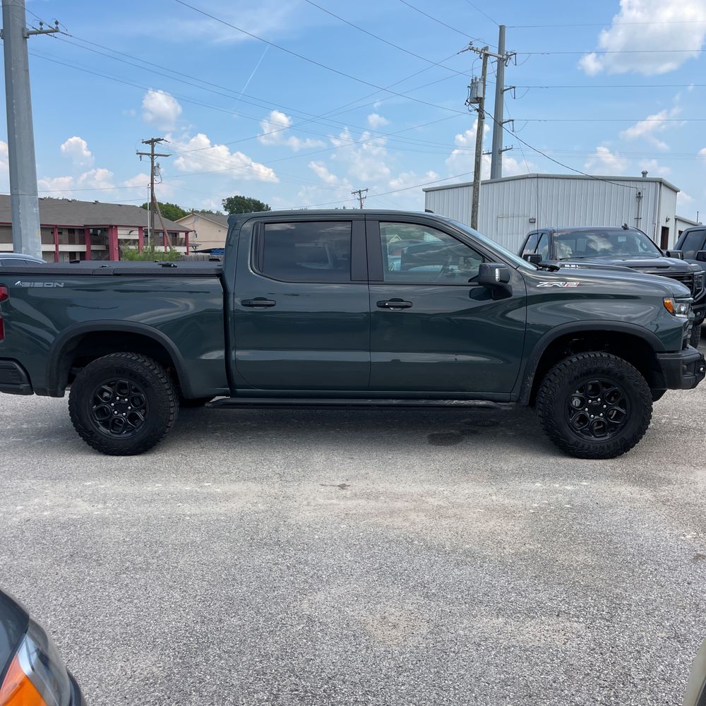 2025 Chevrolet Silverado 1500 ZR2