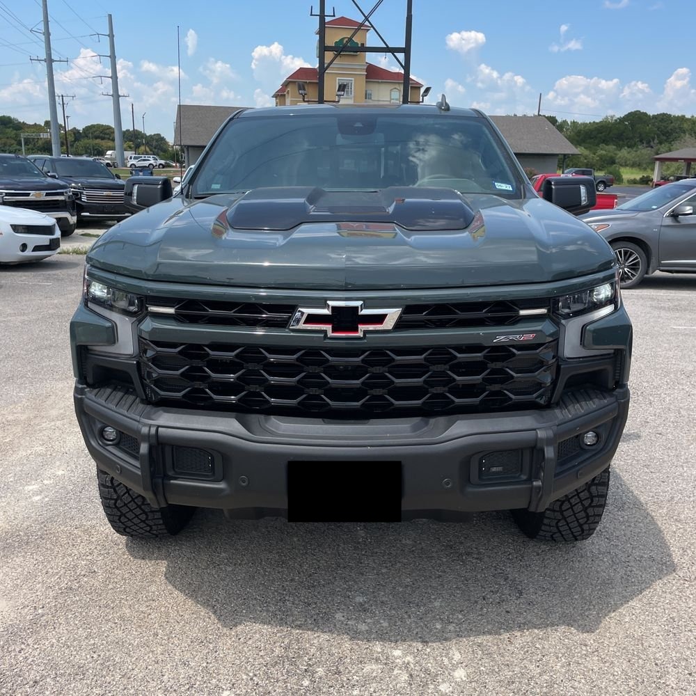 2025 Chevrolet Silverado 1500 ZR2