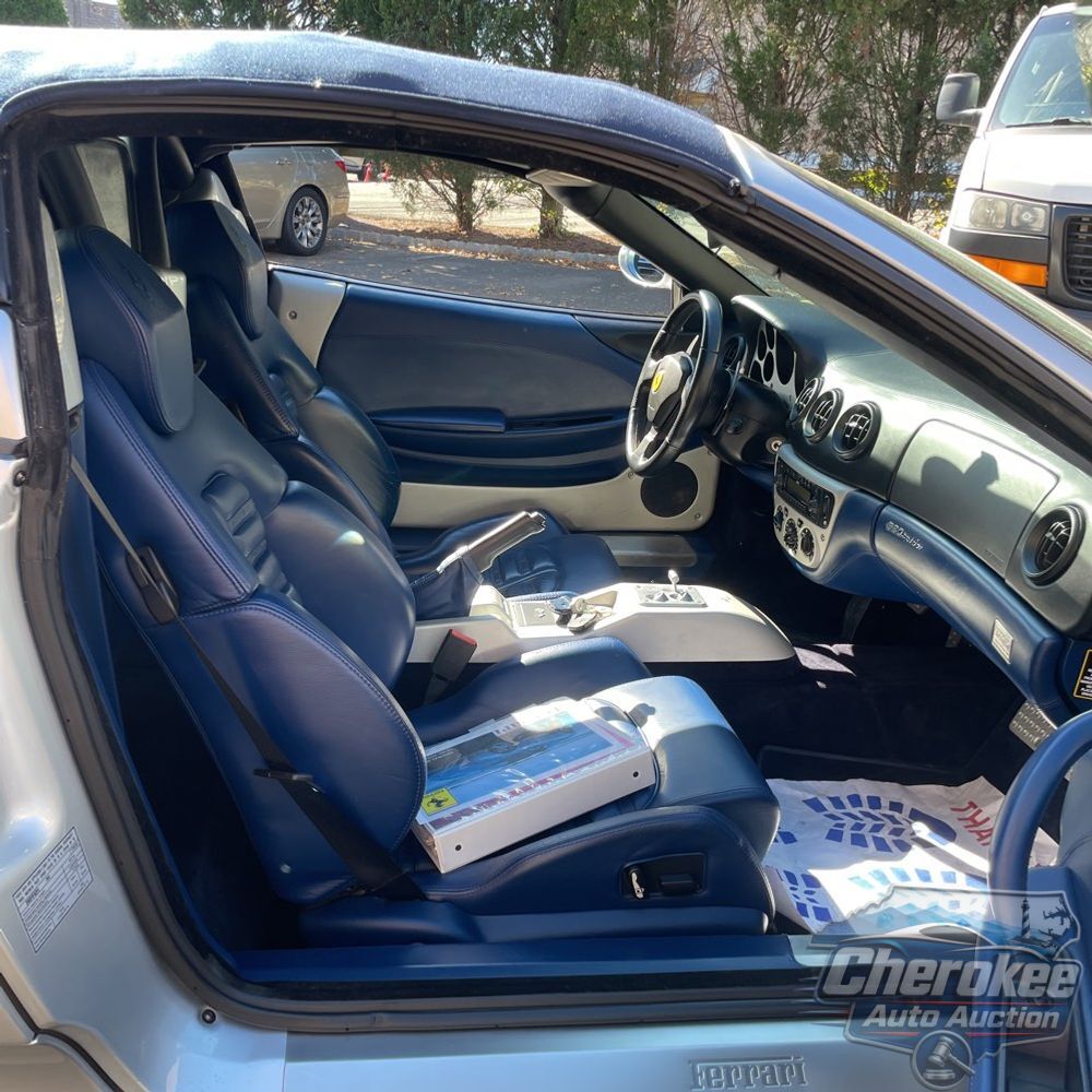 2001 Ferrari 360 Spider Base