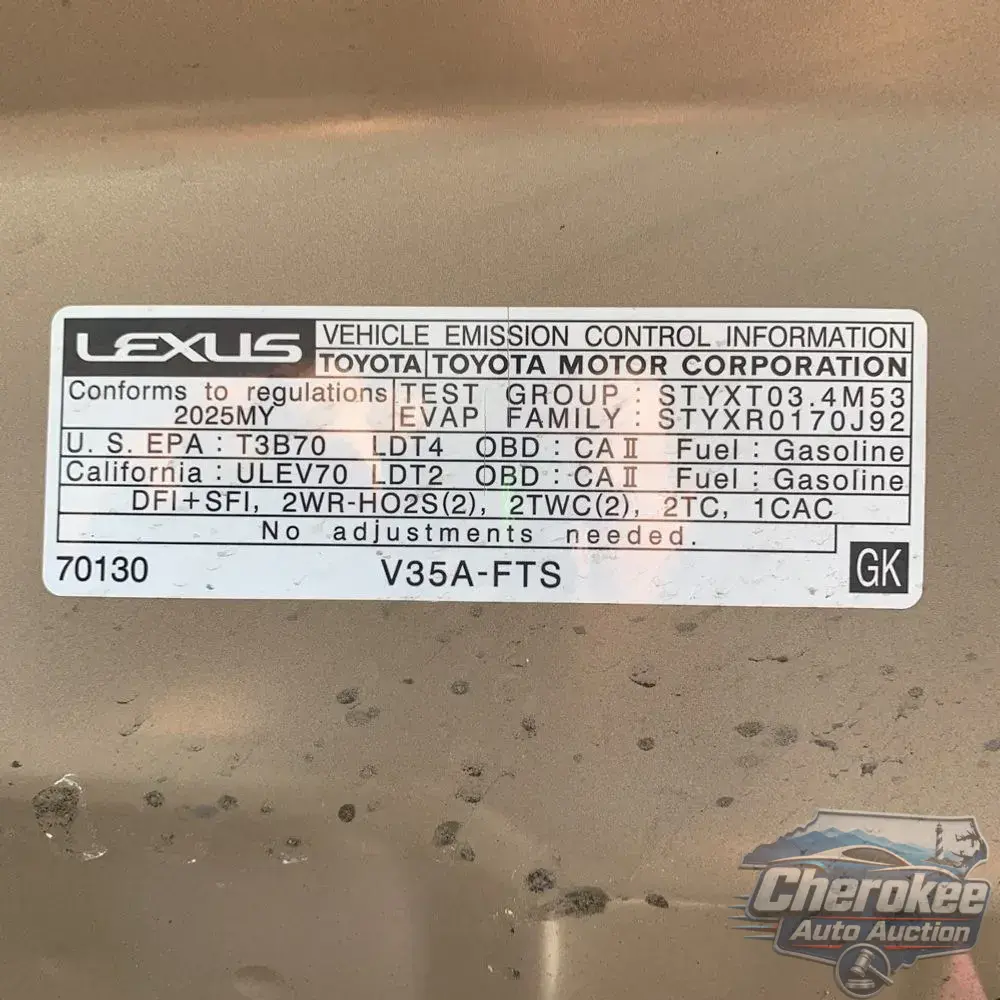 2025 Lexus LX 700h Overtrail