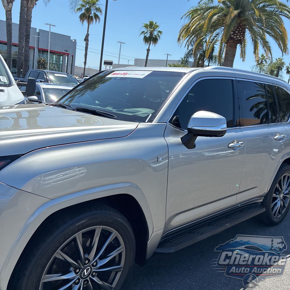 2023 Lexus LX 600 F SPORT Handling