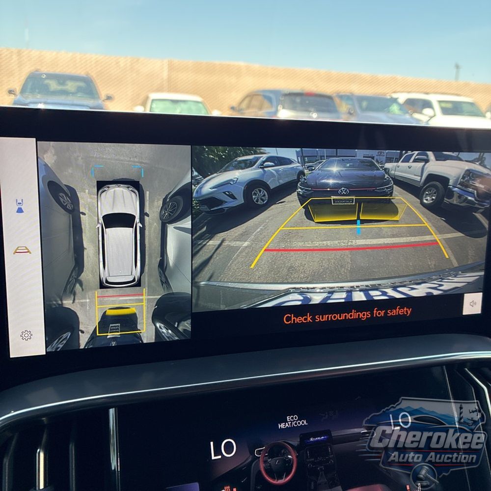 2023 Lexus LX 600 F SPORT Handling