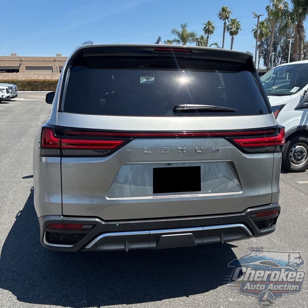 2023 Lexus LX 600 F SPORT Handling