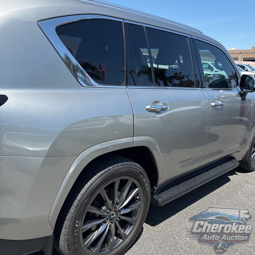 2023 Lexus LX 600 F SPORT Handling