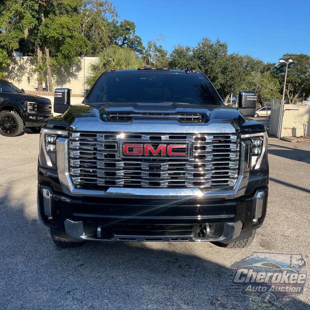 2024 GMC Sierra 2500 Denali