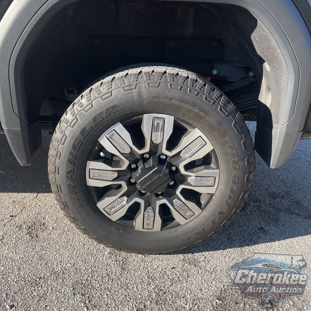 2024 GMC Sierra 2500 Denali