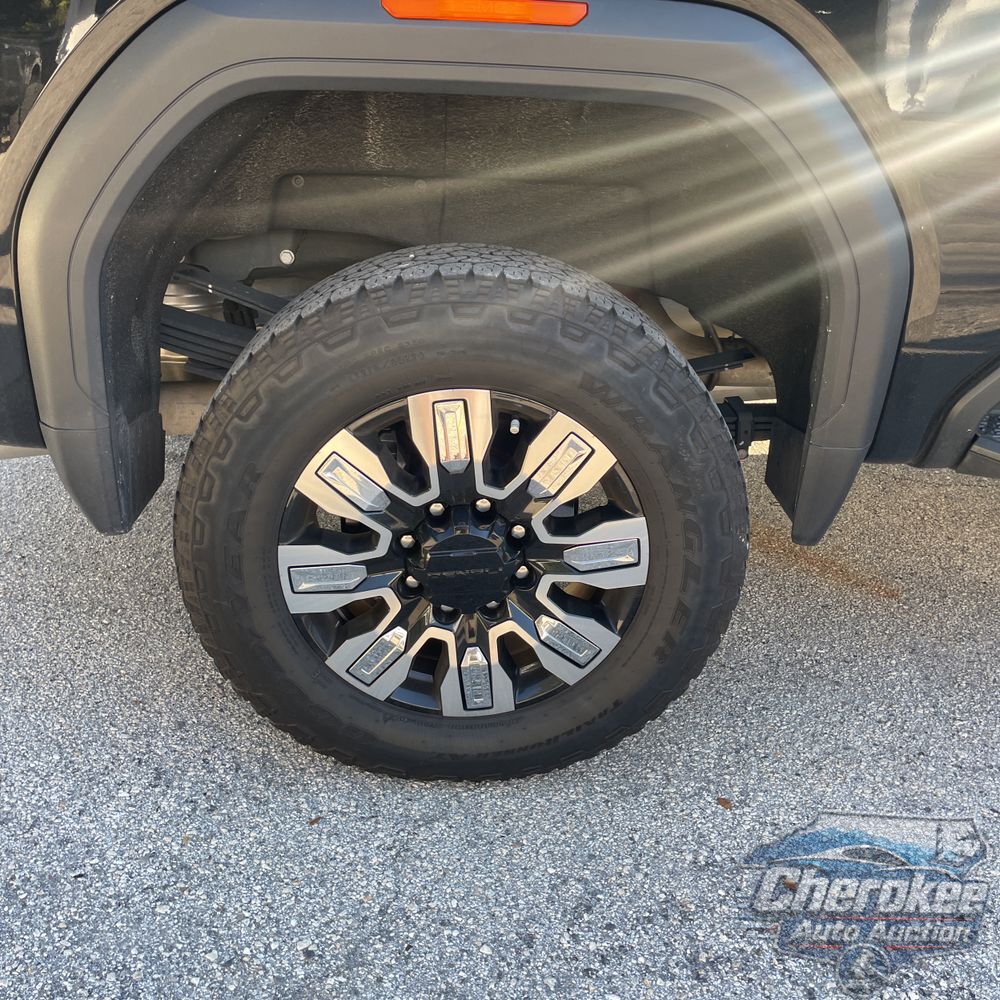 2024 GMC Sierra 2500 Denali