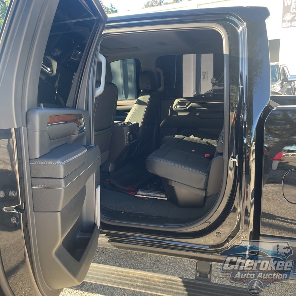 2024 GMC Sierra 2500 Denali
