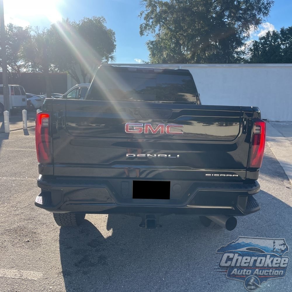 2024 GMC Sierra 2500 Denali
