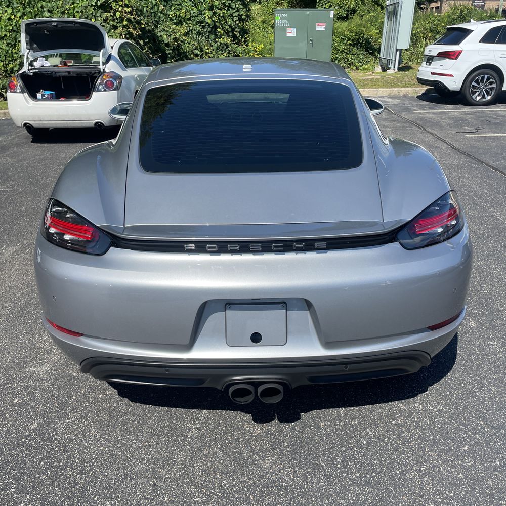 2018 Porsche 718 Cayman Base