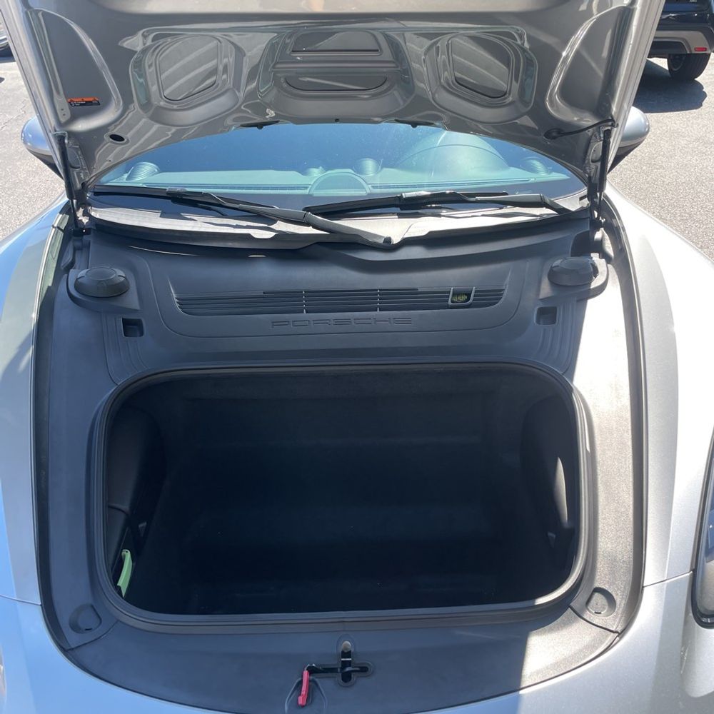 2018 Porsche 718 Cayman Base