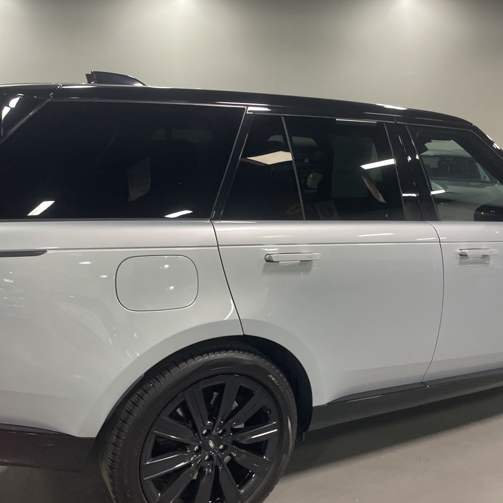 2023 Land Rover Range Rover P530 SE