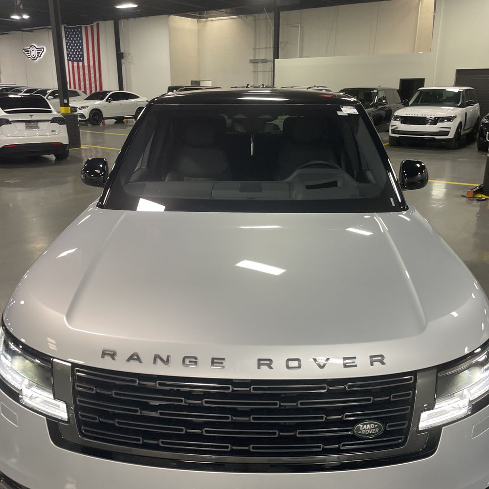 2023 Land Rover Range Rover P530 SE