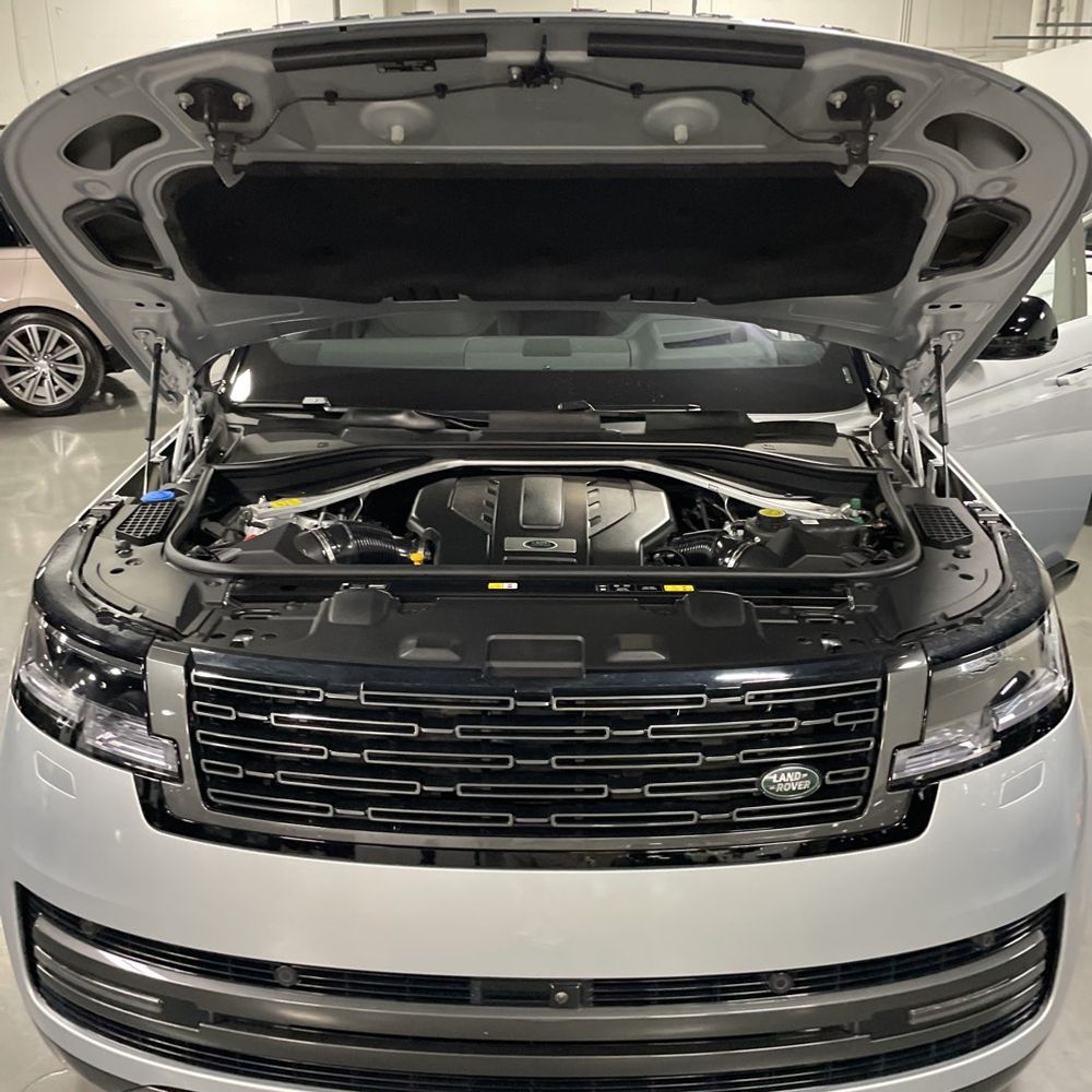 2023 Land Rover Range Rover P530 SE