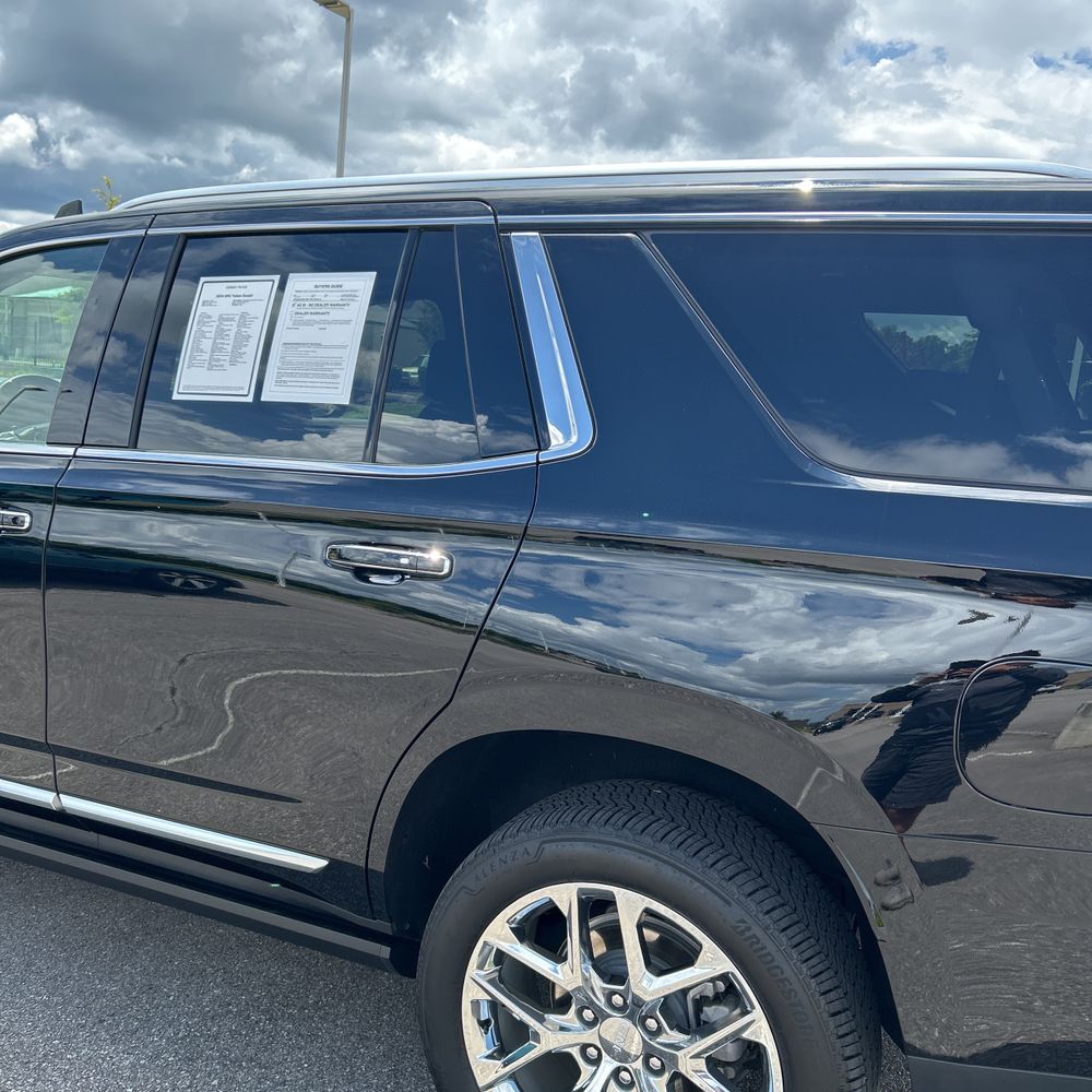 2024 GMC Yukon Denali