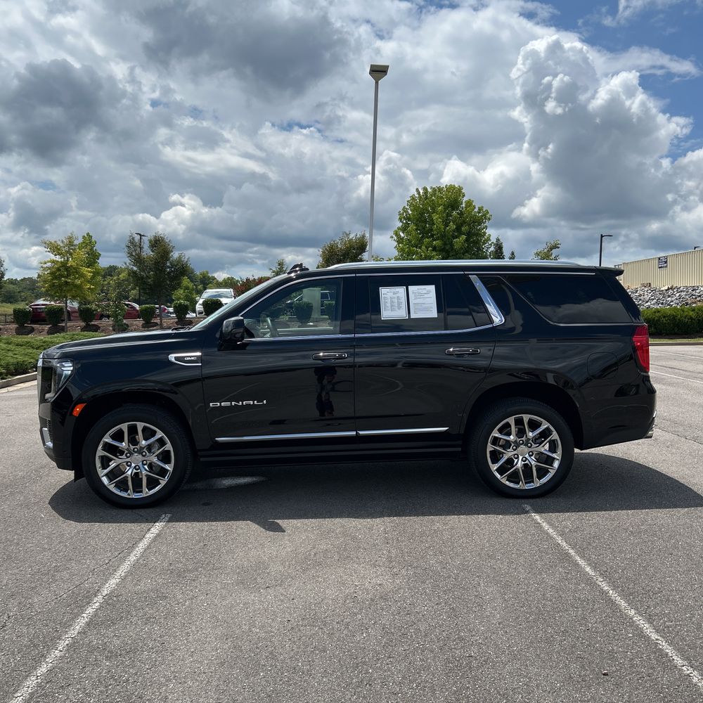 2024 GMC Yukon Denali