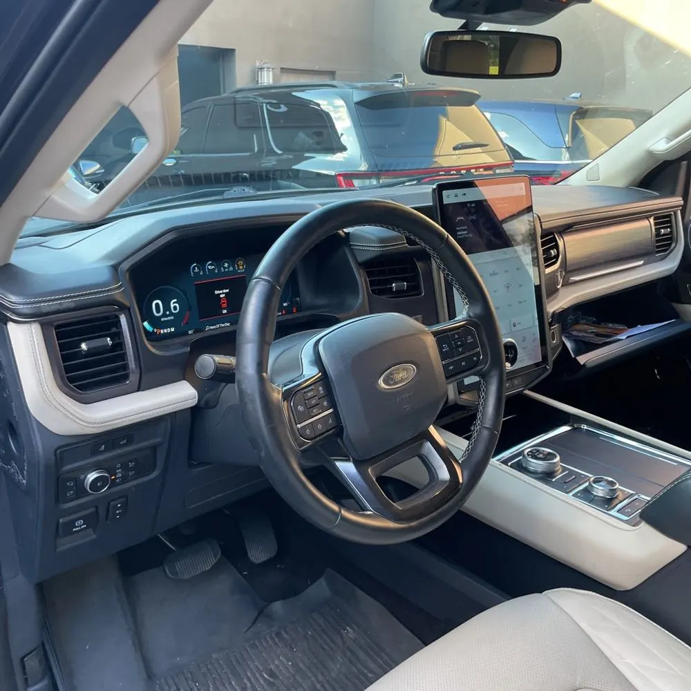 2022 Ford Expedition MAX Platinum