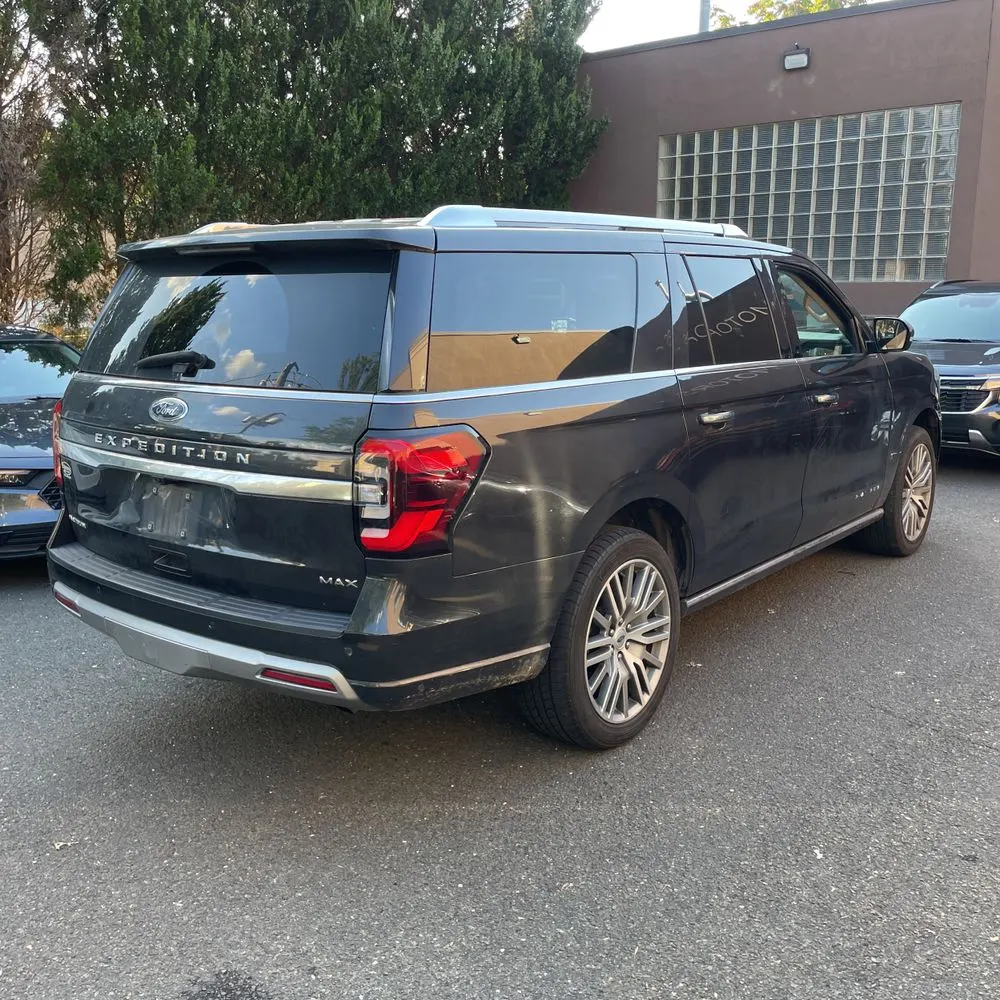 2022 Ford Expedition MAX Platinum