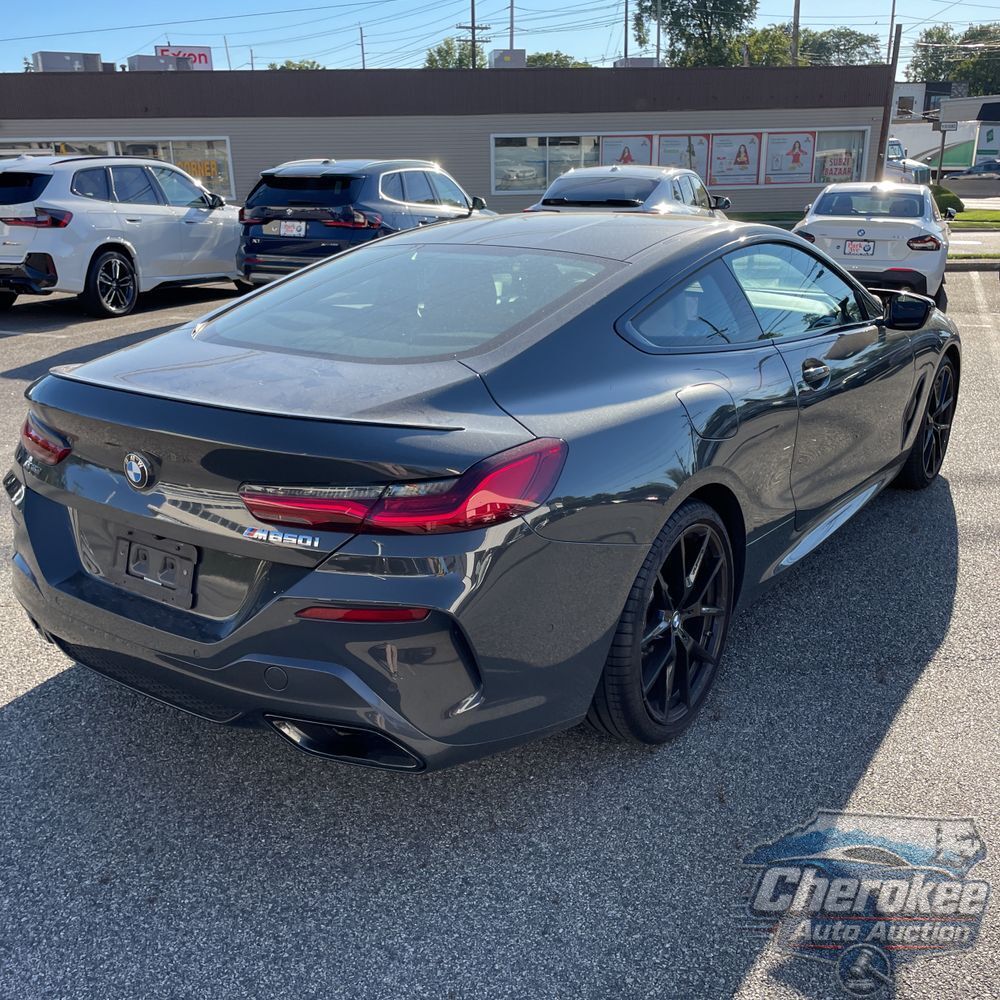 2023 BMW 8-Series M850xi