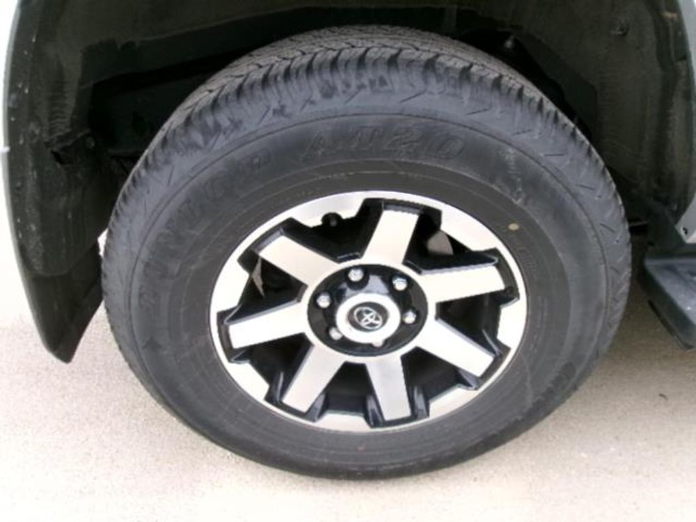 2024 Toyota 4Runner TRD Off Road