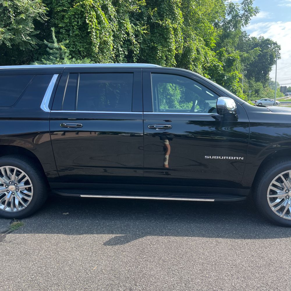 2024 Chevrolet Suburban Premier