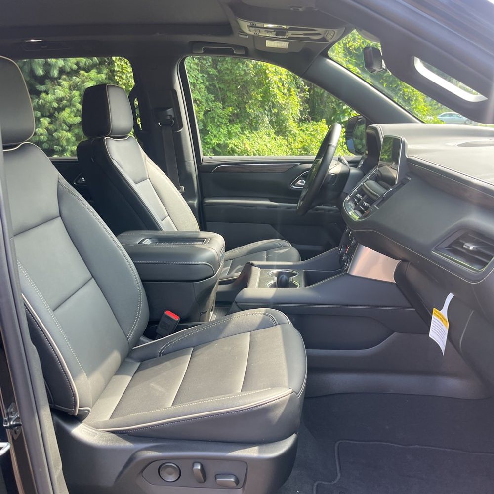 2024 Chevrolet Suburban Premier