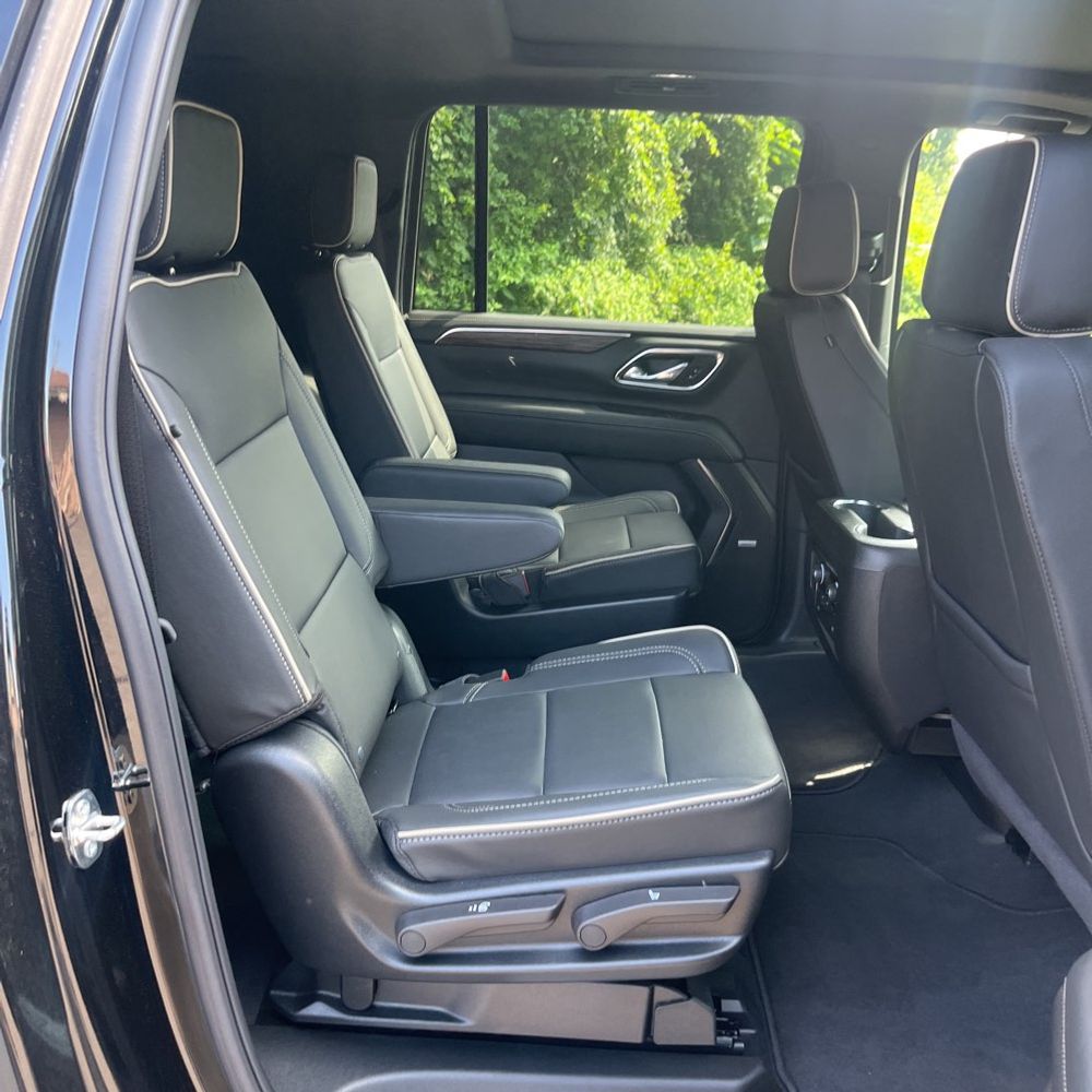 2024 Chevrolet Suburban Premier