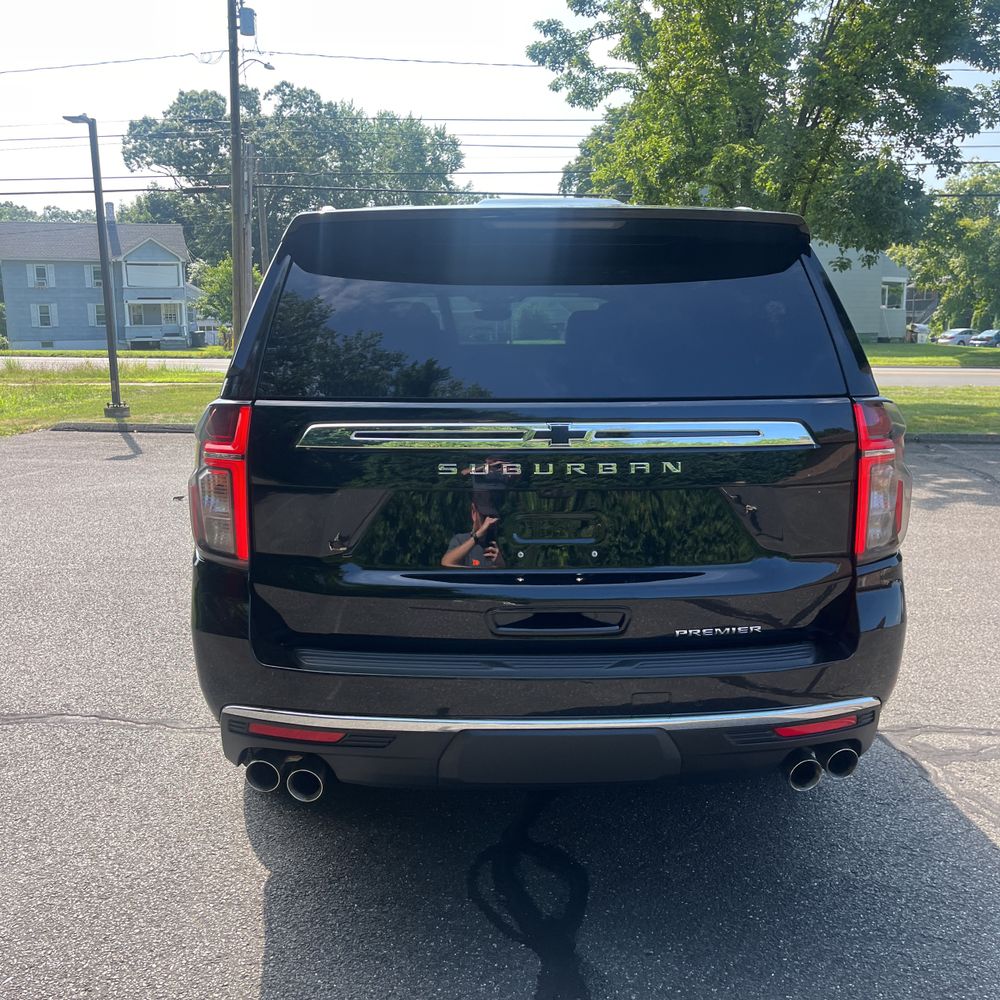 2024 Chevrolet Suburban Premier