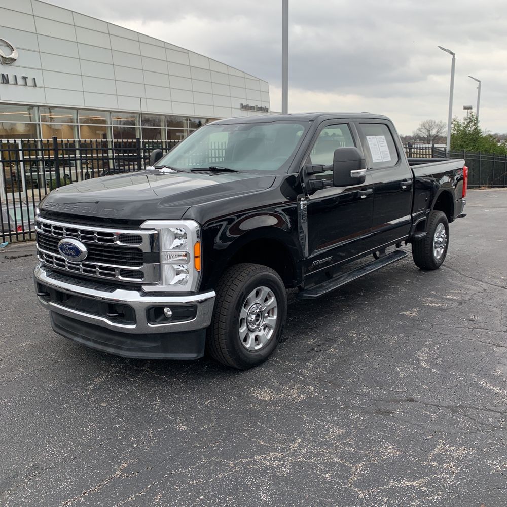 2023 Ford F-350 Super Duty XLT