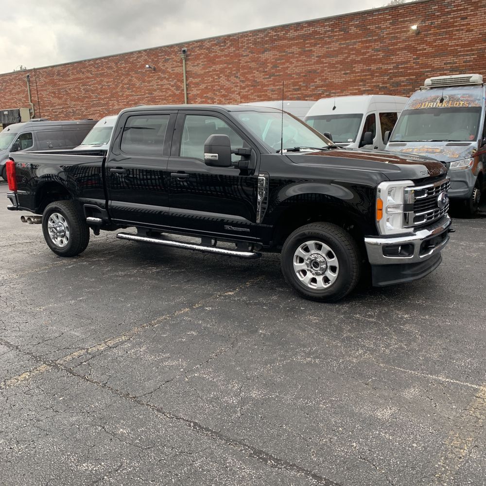 2023 Ford F-350 Super Duty XLT