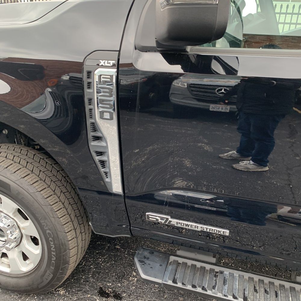 2023 Ford F-350 Super Duty XLT