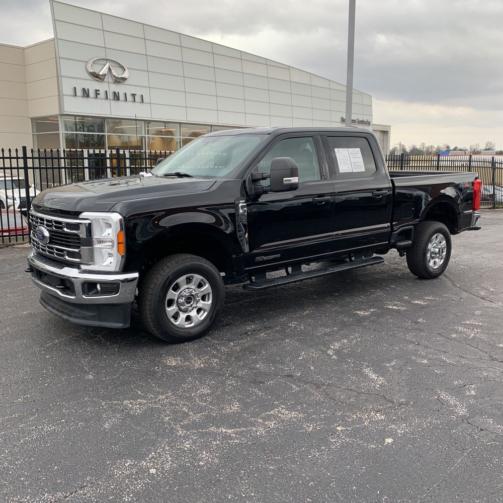 2023 Ford F-350 Super Duty XLT