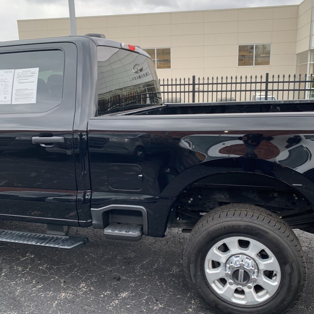 2023 Ford F-350 Super Duty XLT