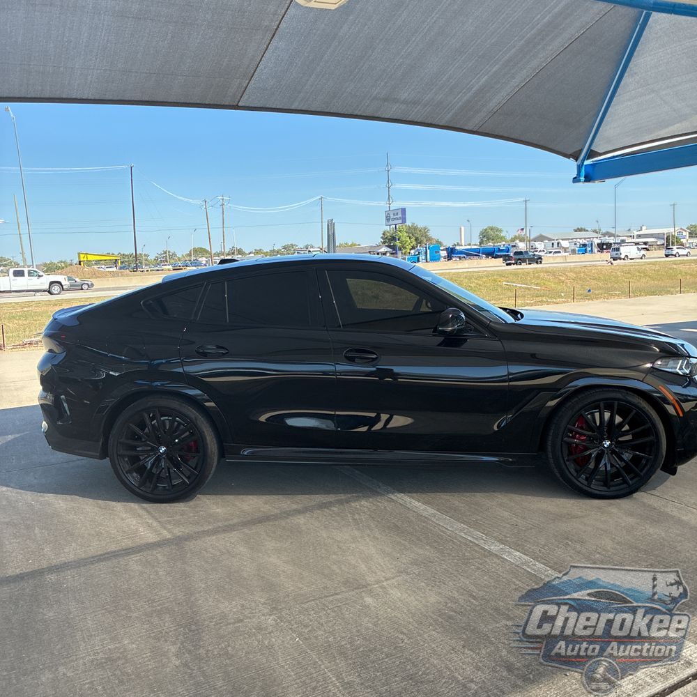 2025 BMW X6 M60i xDrive