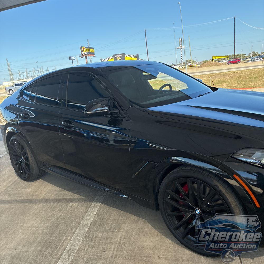 2025 BMW X6 M60i xDrive