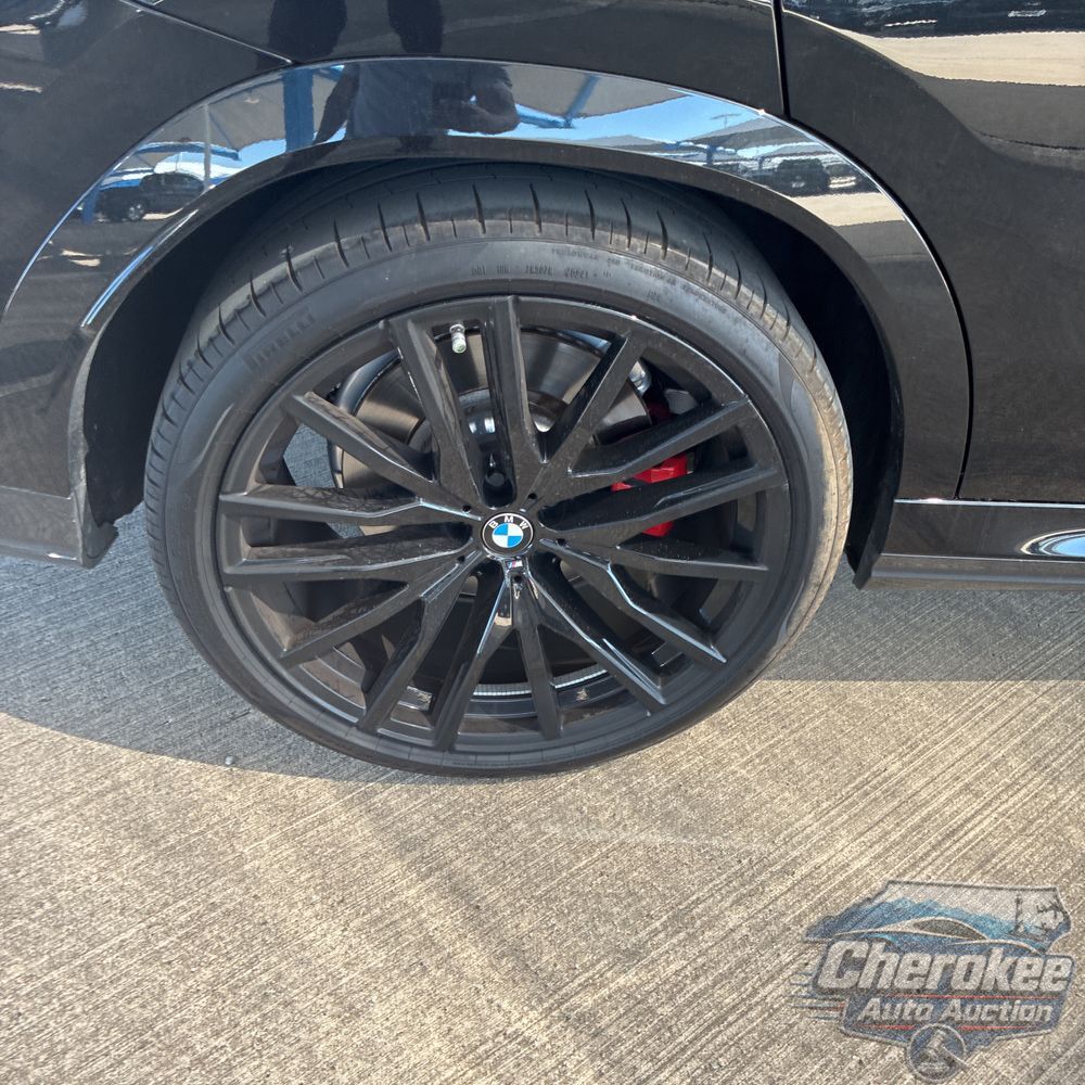 2025 BMW X6 M60i xDrive
