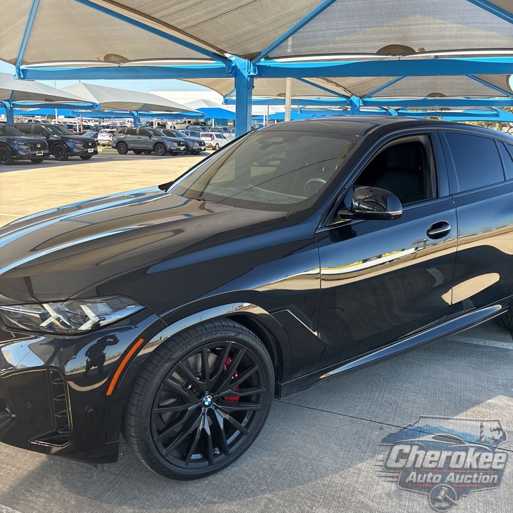 2025 BMW X6 M60i xDrive