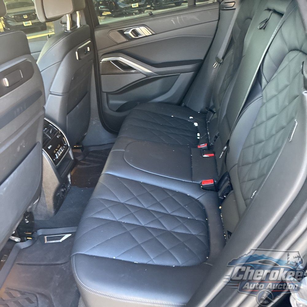 2025 BMW X6 M60i xDrive