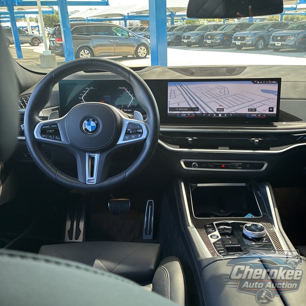 2025 BMW X6 M60i xDrive