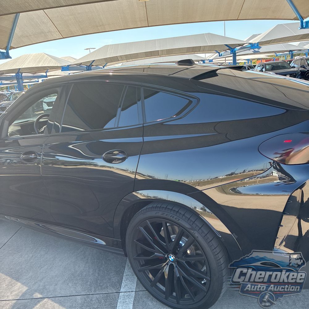 2025 BMW X6 M60i xDrive