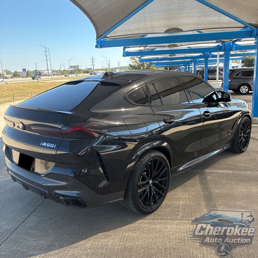 2025 BMW X6 M60i xDrive