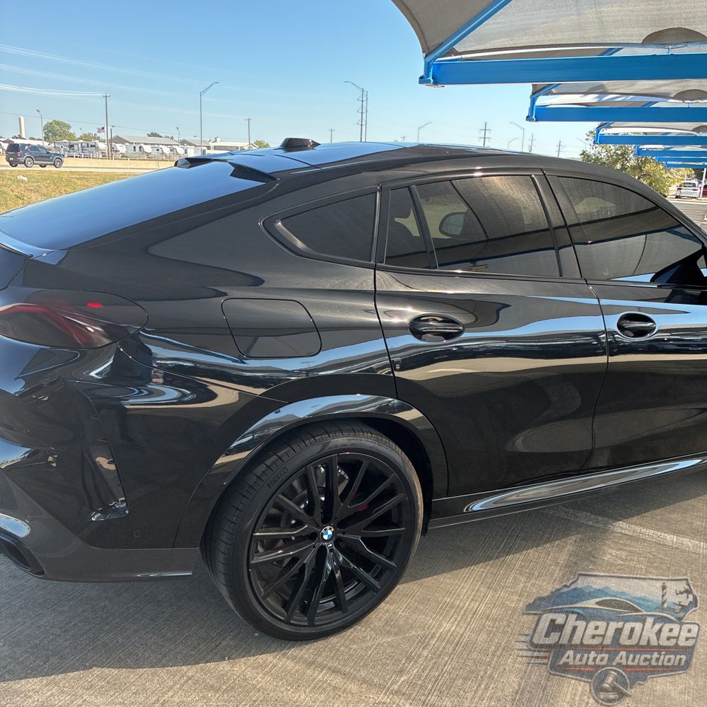 2025 BMW X6 M60i xDrive