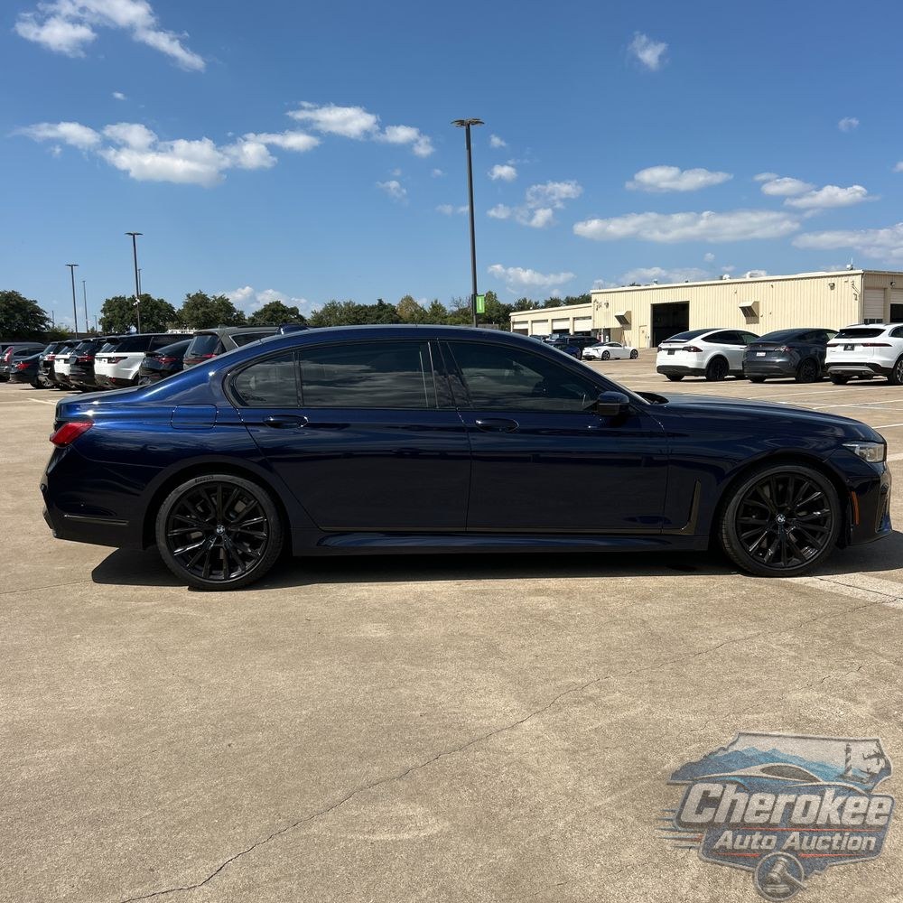 2022 BMW 7-Series 750xi