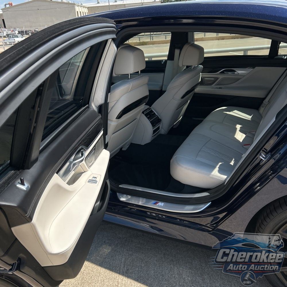 2022 BMW 7-Series 750xi