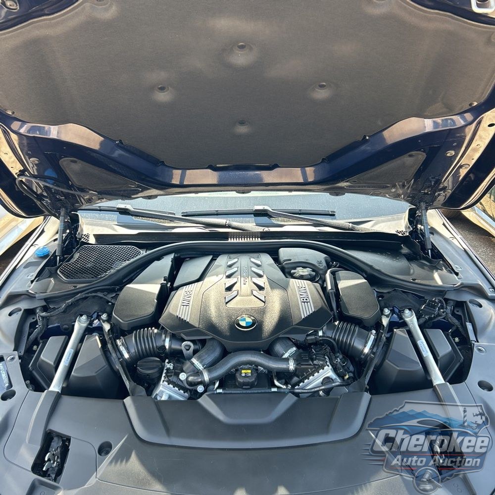 2022 BMW 7-Series 750xi