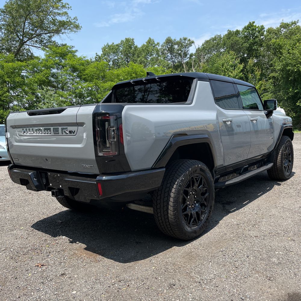 2024 GMC HUMMER EV 2X