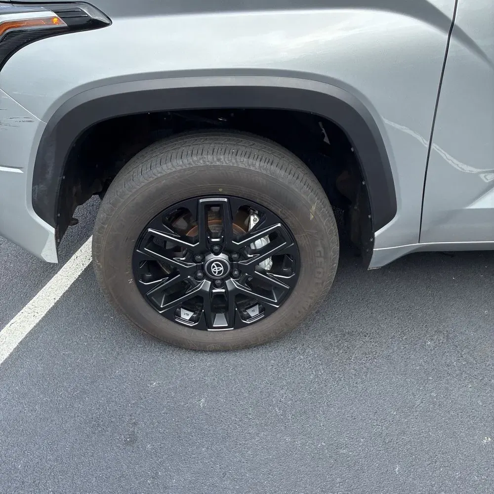 2025 Toyota Tundra Limited HV