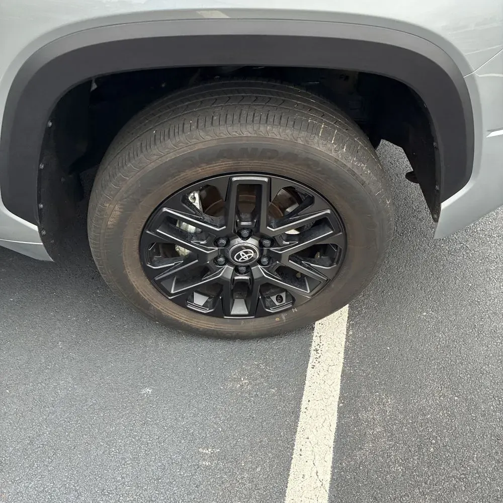 2025 Toyota Tundra Limited HV